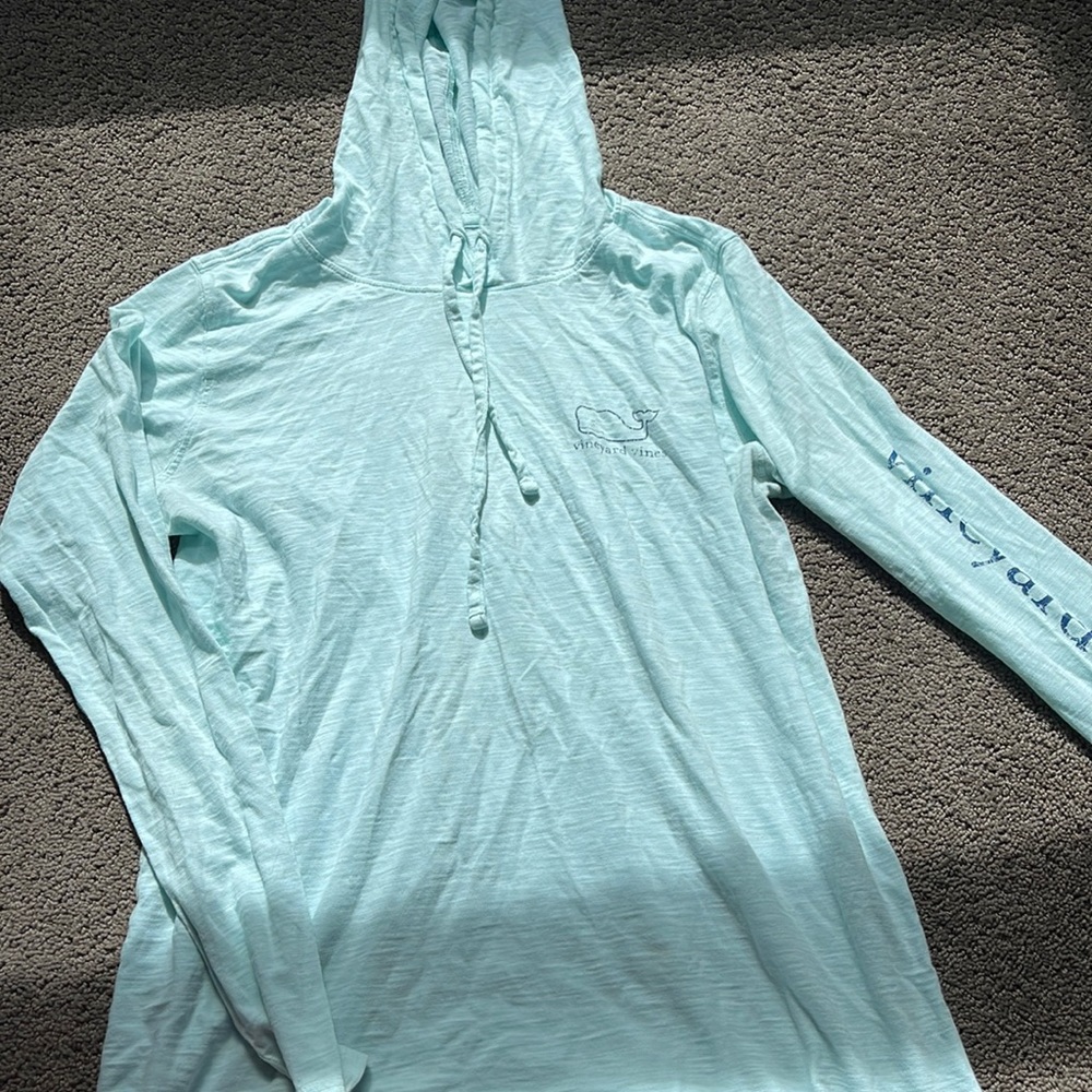 Baby blue, vineyard vines, hoodies long sleeve.